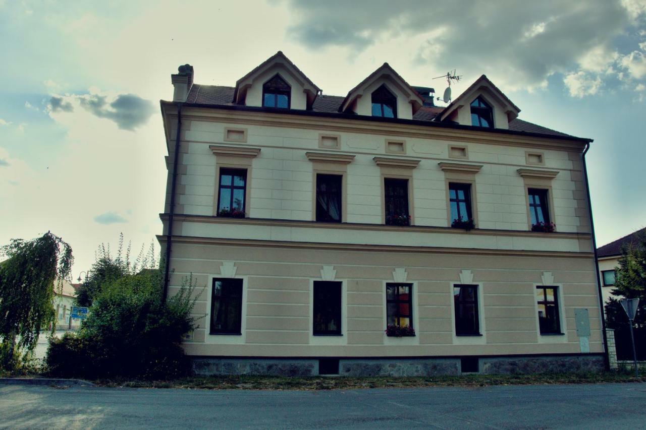 Penzion Haydnuv Dum Dolni Lukavice Экстерьер фото