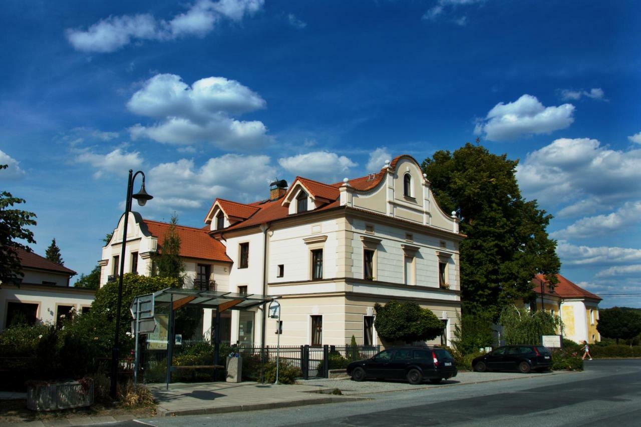 Penzion Haydnuv Dum Dolni Lukavice Экстерьер фото